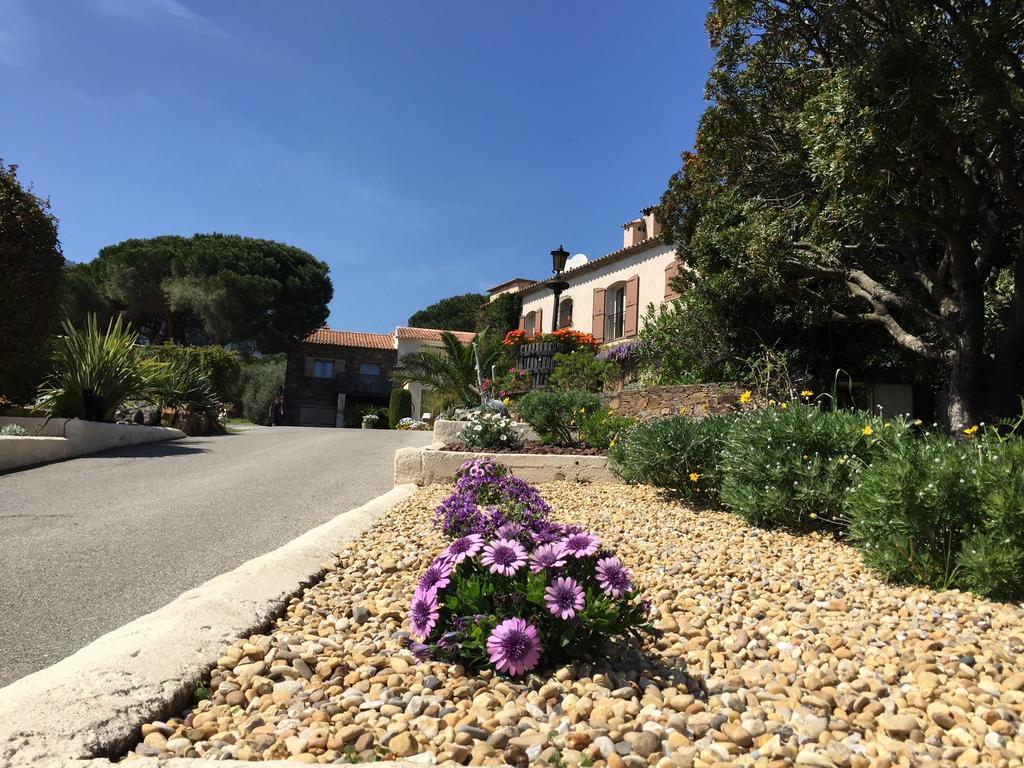 Domaine Du Mas De Peyres Apartment Cavalaire-sur-Mer Luaran gambar